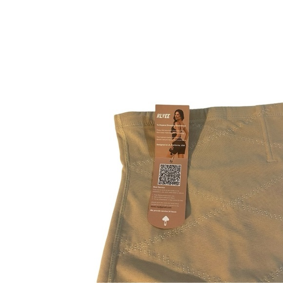 High waisted Women’s Nude Control Body‎ Shaper - Picture 5 of 8